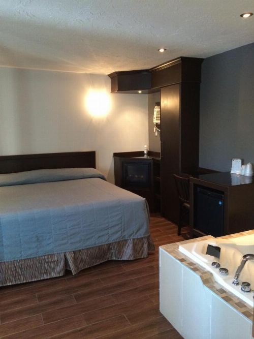 Olux Hotel-Motel-Suites image 14